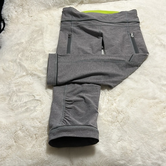 Lululemon Crop Leggings- Chase Me - Picture 2 of 8